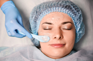 25 Abril 2026 - VIRTUAL - Master Classs Exfoliación Inteligente: Dominando las Enzimas