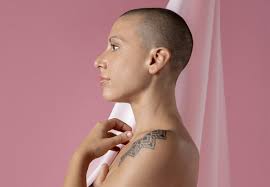 Mujer en proceso de cáncer